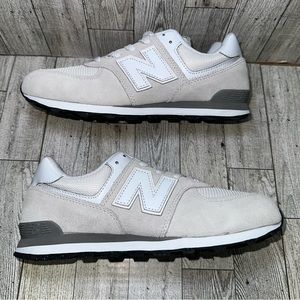 New Balance 2021 574 'Grey Nimbus Cloud size 5.5✨